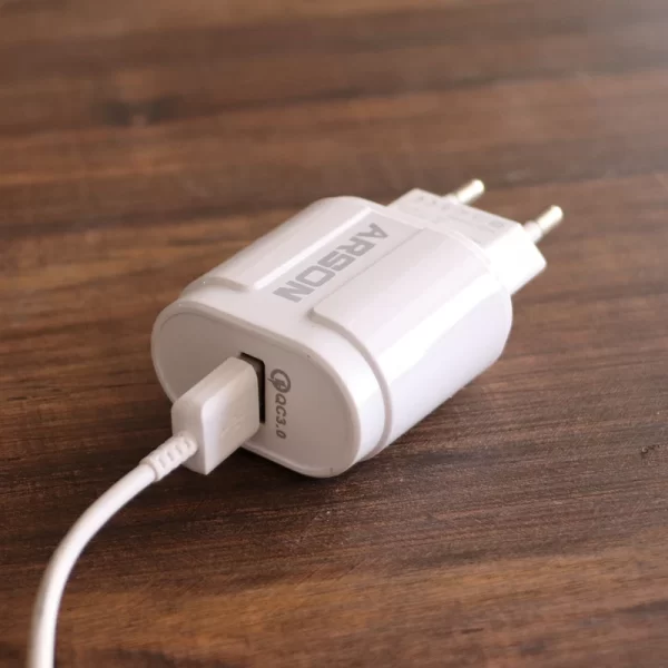 شارژر دیواری آرسون مدل AN-Q30 - Image 6