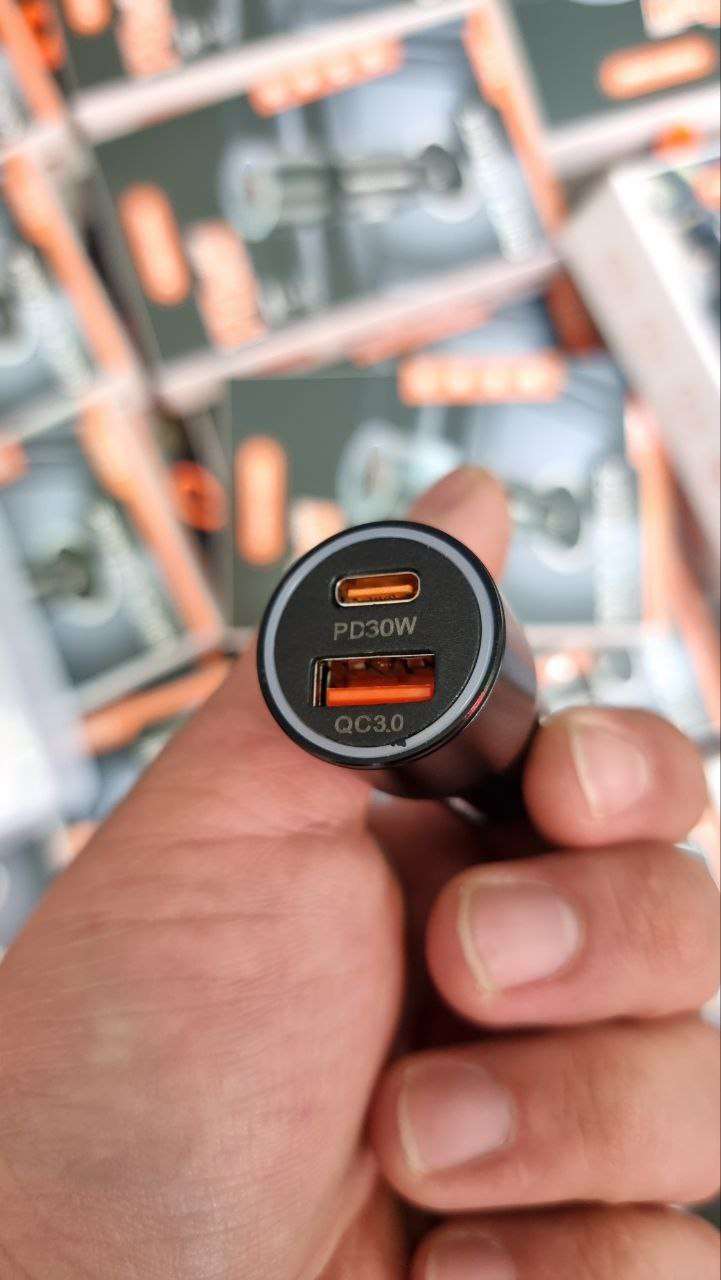 فندکی اورجینال سوپرفست دو پورت 45w مدل F043