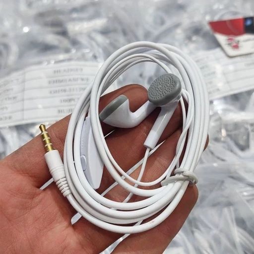 هندزفری سیمی C550  کیفیت فوق عالی  میکروفون دار