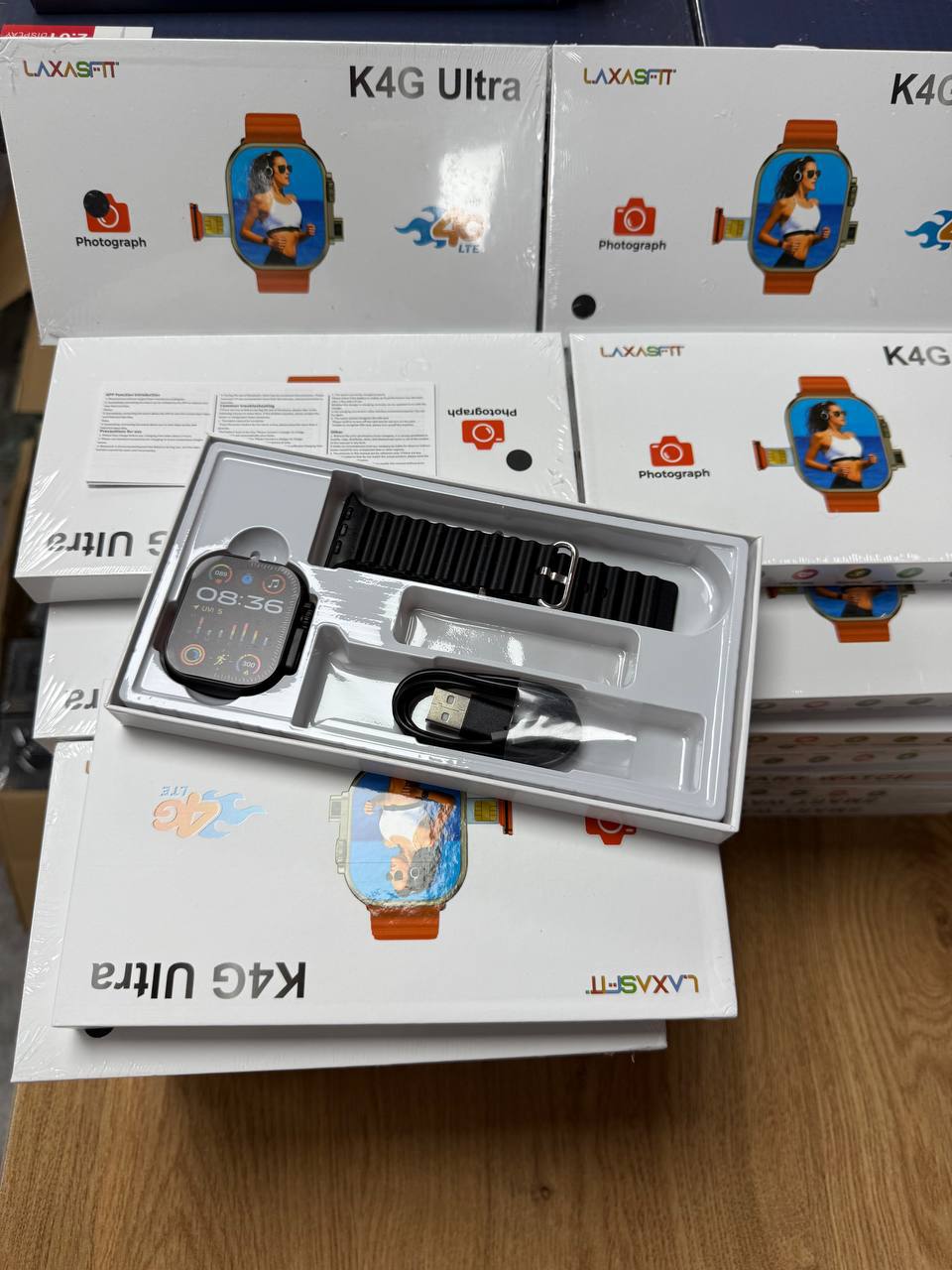 ساعت هوشمند 💥سیم کارت خور 💥K4G ultra💥طرح اولترا 💥۱عددبنداوشن💥۱عددبنداوشن